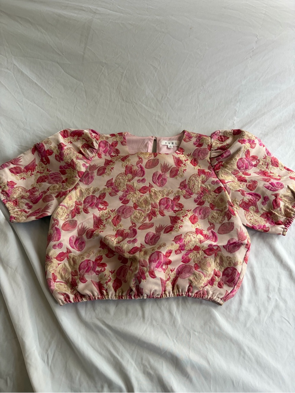 THML Women’s Floral Jacquard Puff Sleeve Cropped Top Size 8